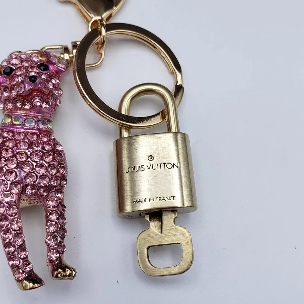 Authentic LV Louis Vuitton Gold Lock & Key 🔑 Unbranded Dog Keychain Charm